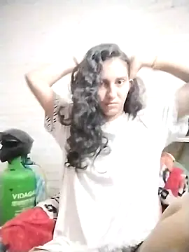 Snapshot of valeriaswang_Lucas chatting on 04-04-26, 01:08 valeriaswang Lucas online show from 04-04-26, 01:08