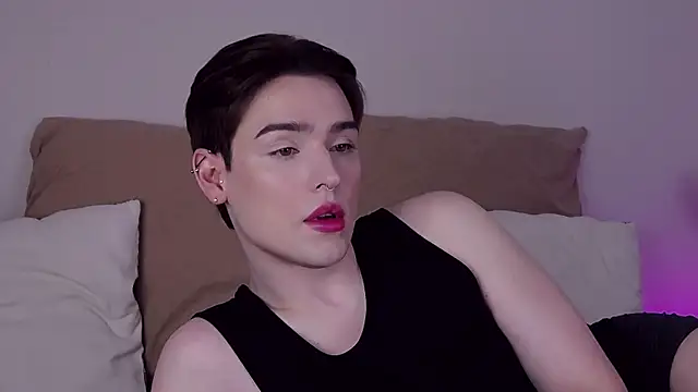 Snapshot of RobbyCharming chatting on 06-27-26, 07:46 RobbyCharming online show from 06-27-26, 07:46