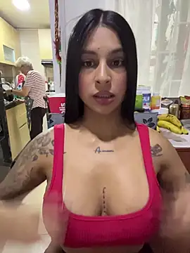 charlotte stevenss  online show from 05-18-26, 02:56