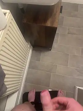 Averagematt1991 online show from 12-22-25, 09:45