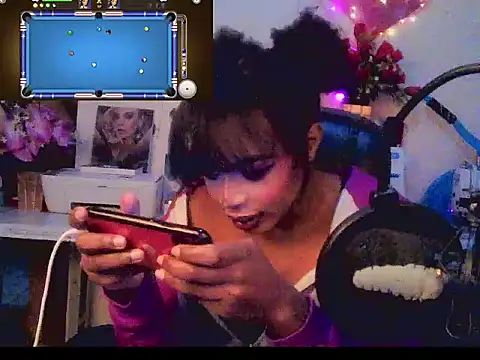 Snapshot of Anaconda2350 chatting on 07-02-26, 04:40 Anaconda2350 online show from 07-02-26, 04:40