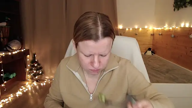 Snapshot of Exponent_5 chatting on 12-18-24, 04:09 Exponent 5 online show from 12-18-24, 04:09