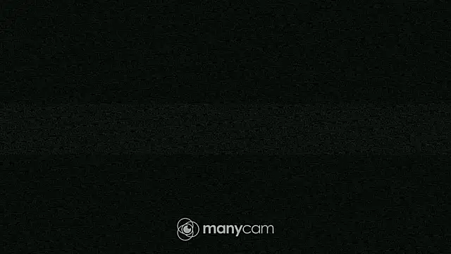 Snapshot of dennisnl93 chatting on 04-06-26, 02:42 dennisnl93 online show from 04-06-26, 02:42