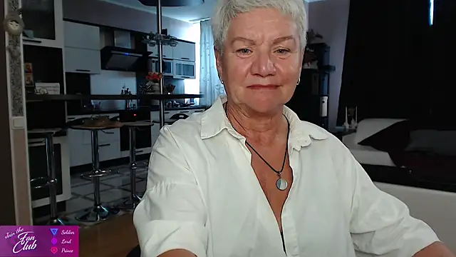 roxana brooks online show from 06-23-26, 02:37