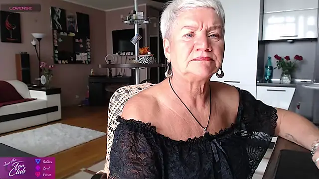 roxana brooks online show from 07-10-26, 08:18