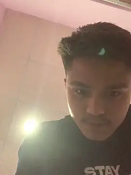 Hullax online show from 03-21-26, 03:00