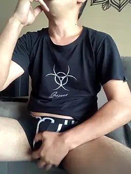 LuqenZo online show from 04-11-26, 07:07