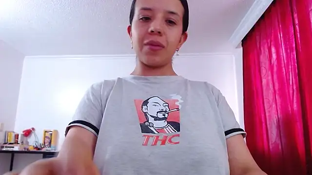 Snapshot of VALERY_MEER chatting on 07-03-26, 12:11 VALERY MEER online show from 07-03-26, 12:11