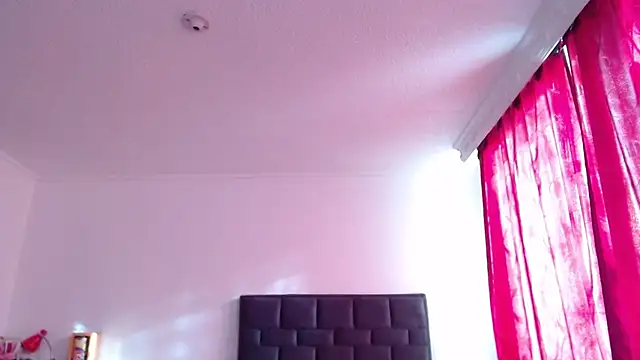 Snapshot of VALERY_MEER chatting on 07-22-26, 12:08 VALERY MEER online show from 07-22-26, 12:08