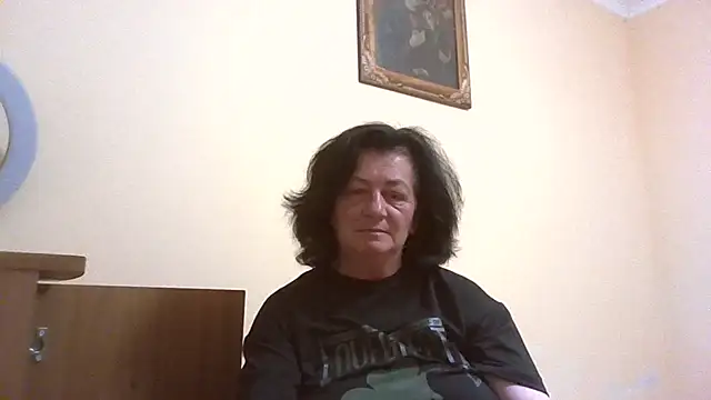 GypsiQueen2 online show from 05-23-26, 07:51