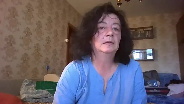 GypsiQueen2 online show from 07-08-26, 05:01
