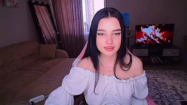   Malika   online show from 04-06-26, 10:38