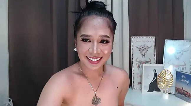 Snapshot of mariefox_xxx chatting on 02-06-25, 07:02 mariefox xxx online show from 02-06-25, 07:02