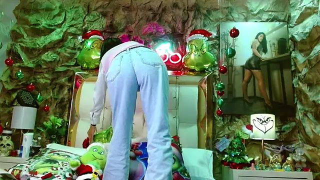 sharoon cheerry online show from 12-21-24, 04:57