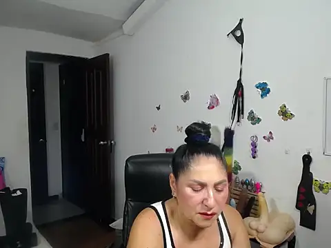 mature bigboobs10 online show from 02-21-26, 04:13