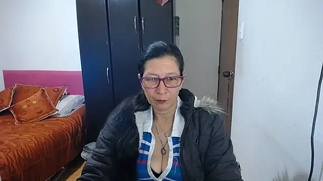 latin49 online show from 06-25-26, 05:34