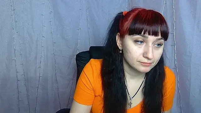 Snapshot of NinaFlawlees chatting on 03-21-26, 12:54 NinaFlawlees online show from 03-21-26, 12:54