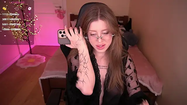 PenellopaRaw online show from 03-02-26, 03:30