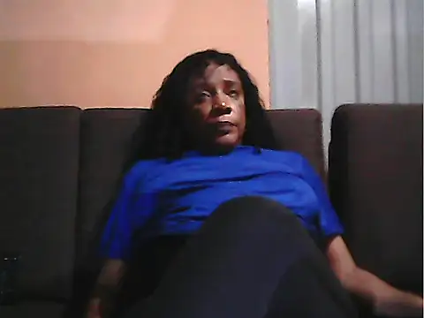 Snapshot of RoosePaarker chatting on 06-30-26, 02:56 RoosePaarker online show from 06-30-26, 02:56