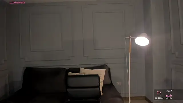 EveBensonX online show from 04-02-26, 06:49