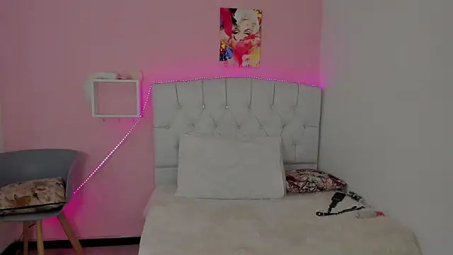 18candys online show from 02-20-26, 10:21