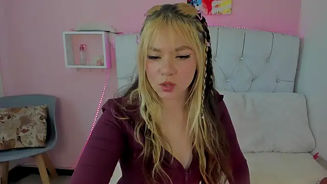 18candys online show from 06-19-26, 03:38