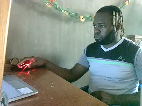 Snapshot of 2ocmaxi chatting on 03-05-26, 05:20 2ocmaxi online show from 03-05-26, 05:20