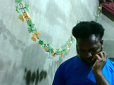 Snapshot of 2ocmaxi chatting on 03-10-26, 03:00 2ocmaxi online show from 03-10-26, 03:00