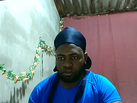 Snapshot of 2ocmaxi chatting on 04-04-26, 04:15 2ocmaxi online show from 04-04-26, 04:15