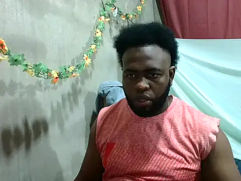 Snapshot of 2ocmaxi chatting on 04-12-26, 01:32 2ocmaxi online show from 04-12-26, 01:32