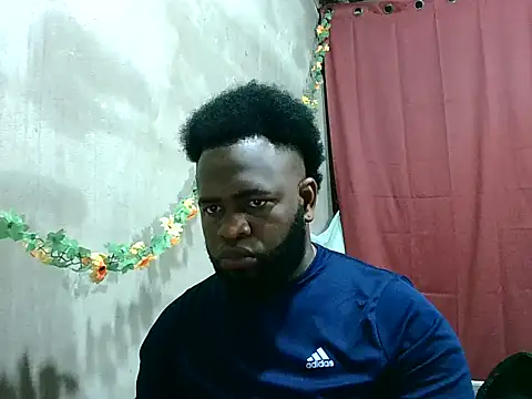 Snapshot of 2ocmaxi chatting on 04-12-26, 04:12 2ocmaxi online show from 04-12-26, 04:12