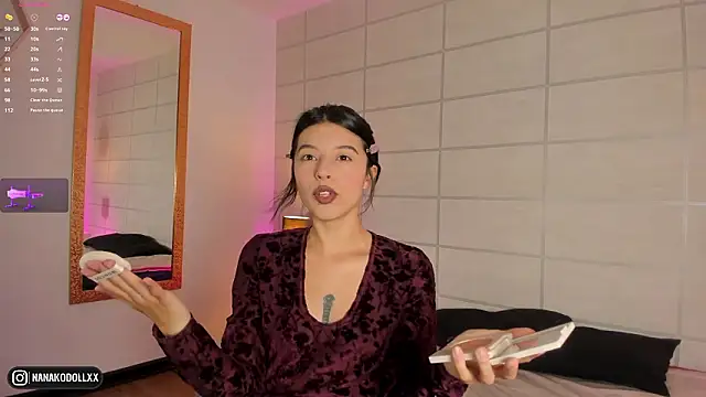 NanaRott online show from 03-23-26, 08:13