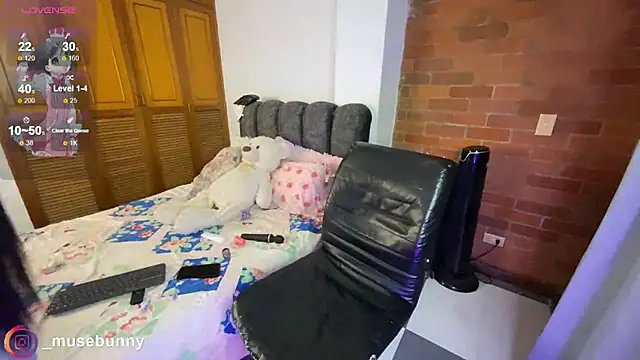 Daddysweeeetbody online show from 01-11-26, 03:00