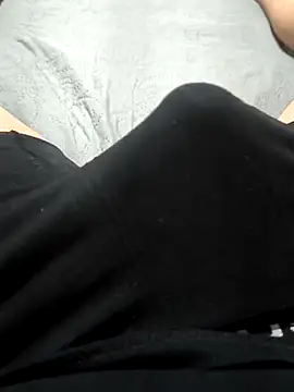 Snapshot of trimineiro_ chatting on 02-15-26, 10:39 trimineiro online show from 02-15-26, 10:39