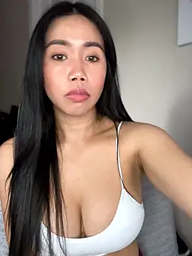 JazzieXo online show from 04-02-26, 09:23