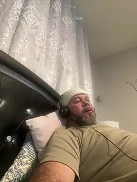 Cristian-Brayan online show from 01-11-26, 04:23