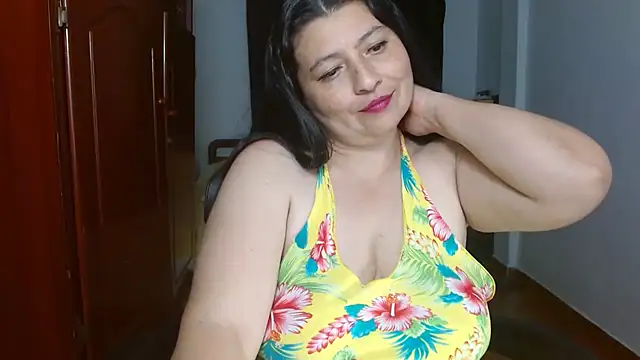 Snapshot of Victoriaevans1 chatting on 06-26-26, 05:50 Victoriaevans1 online show from 06-26-26, 05:50