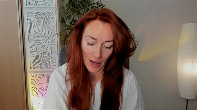 RebeccaMartinez online show from 05-15-26, 07:04