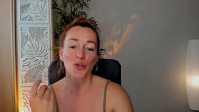 Snapshot of RebeccaMartinez chatting on 06-07-26, 08:07 RebeccaMartinez online show from 06-07-26, 08:07