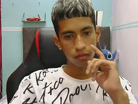 Angelstripboy online show from 03-14-26, 04:23