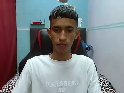 Angelstripboy online show from 03-25-26, 11:11