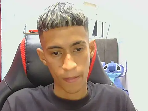 Angelstripboy online show from 08-02-26, 10:19
