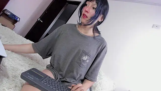 Snapshot of Room312_ chatting on 07-15-26, 02:44 Room312 online show from 07-15-26, 02:44