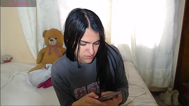 Snapshot of sweet1Girl chatting on 02-05-26, 01:05 sweet1Girl online show from 02-05-26, 01:05