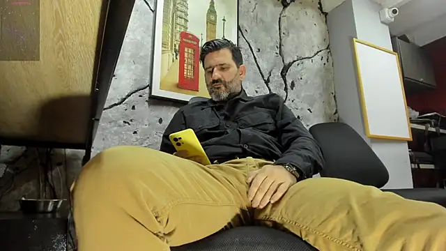 Maxi TheBigDaddy online show from 05-20-26, 01:06