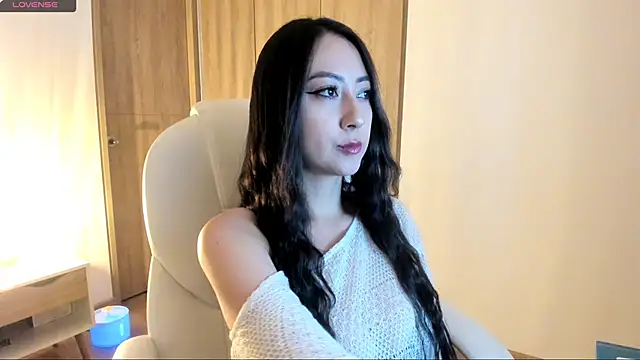 Snapshot of sophie_connors chatting on 05-01-26, 10:53 sophie connors online show from 05-01-26, 10:53