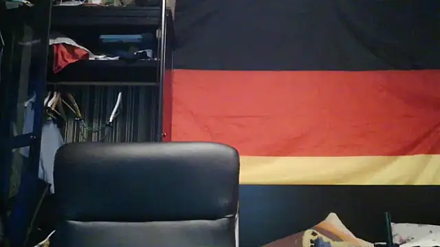 Snapshot of Die-geile-Sau chatting on 06-28-26, 07:20 Die-geile-Sau online show from 06-28-26, 07:20