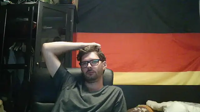 Snapshot of Die-geile-Sau chatting on 07-04-26, 09:10 Die-geile-Sau online show from 07-04-26, 09:10
