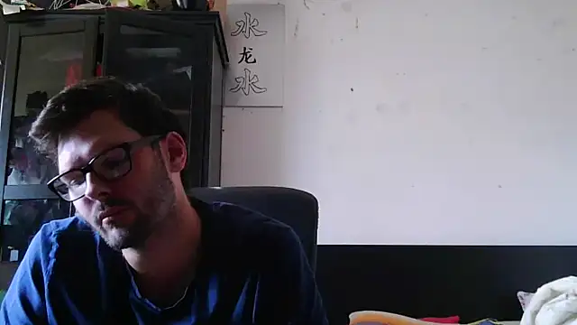 Snapshot of Die-geile-Sau chatting on 07-07-26, 12:53 Die-geile-Sau online show from 07-07-26, 12:53