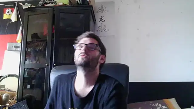 Snapshot of Die-geile-Sau chatting on 07-17-26, 05:07 Die-geile-Sau online show from 07-17-26, 05:07